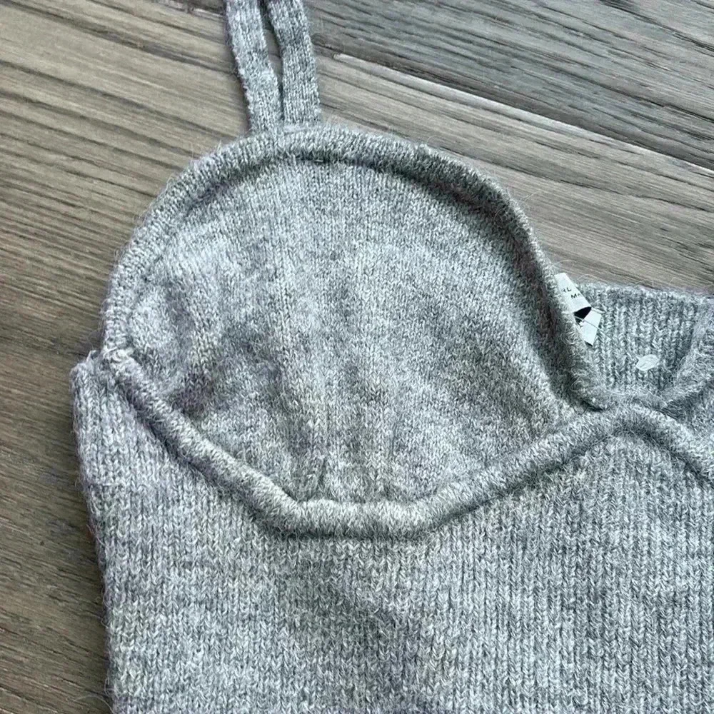 🔥Zara🔥 | Grey ribbed sweater cropped tank top - Picture 3 of 8